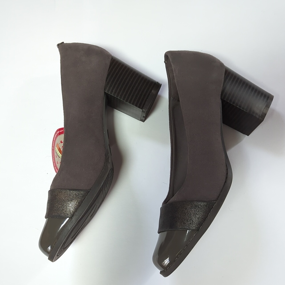 Mia Amore, grey heels.  8.5
